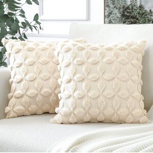 Set of 2 Soft Plush Short Wool Velvet Decorative Throw Pillow Covers 20x20
